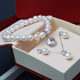 Комплект висулка, обеци и гривна, бели перли, 8-9мм