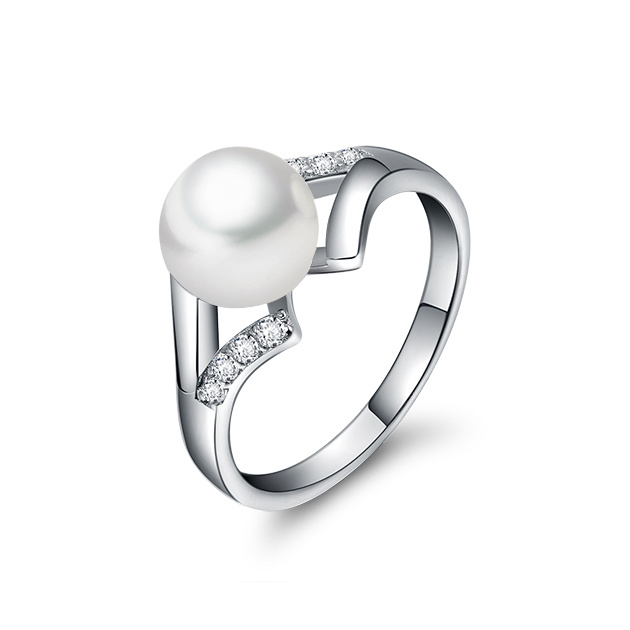 Сребърен пръстен с бяла перла 8-9мм