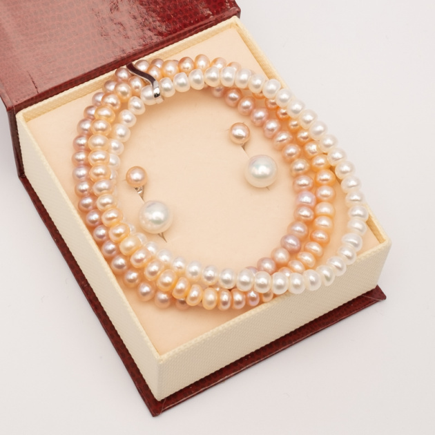 Сребърен комплект с бели, розови и лилави перли 5-6мм, 8-9мм