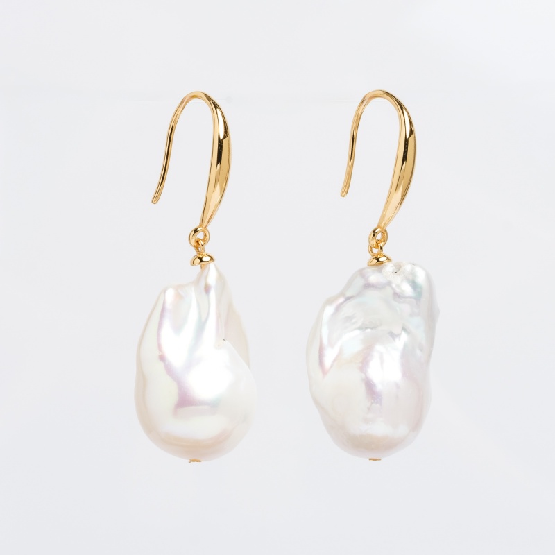 Обеци сребро с позлата,13-16мм бели барокови перли