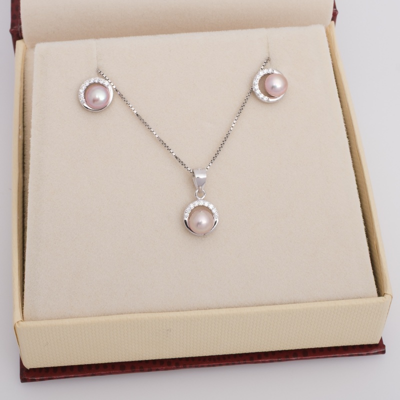 Kомплект висулка и обеци, сребро.,4-5мм лилави перли