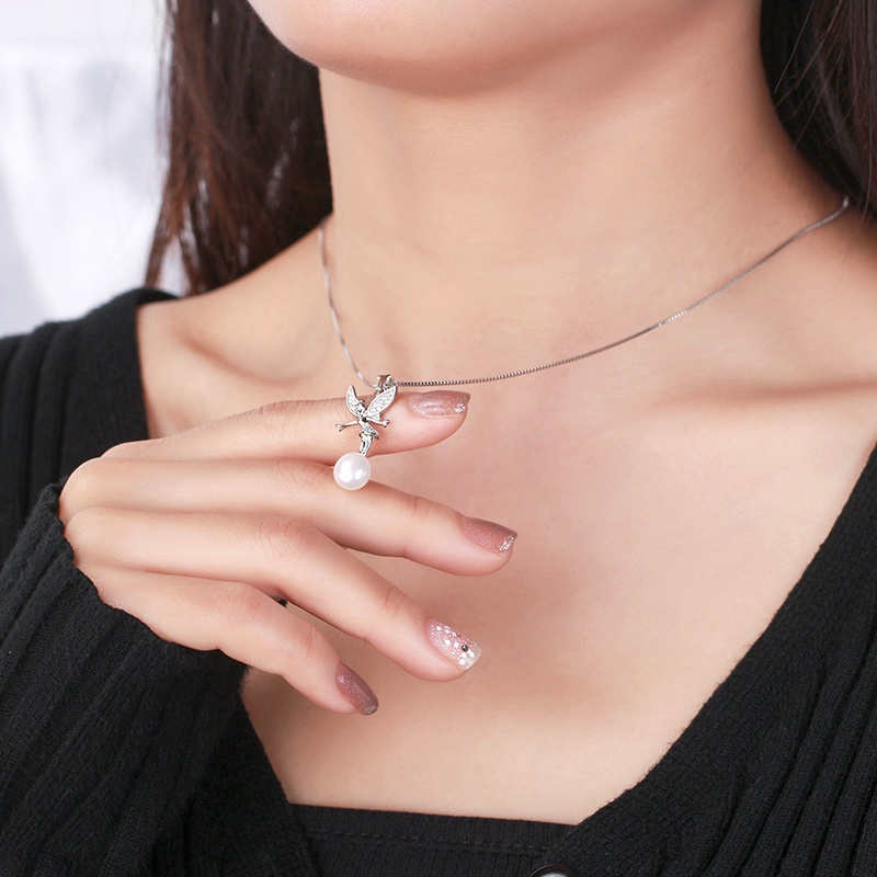 Висулка сребро, 7-7.5мм бяла перла и цирконии