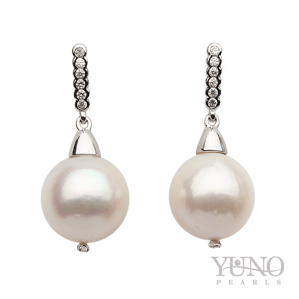 Сребърни обеци с бели перли, 13-14мм