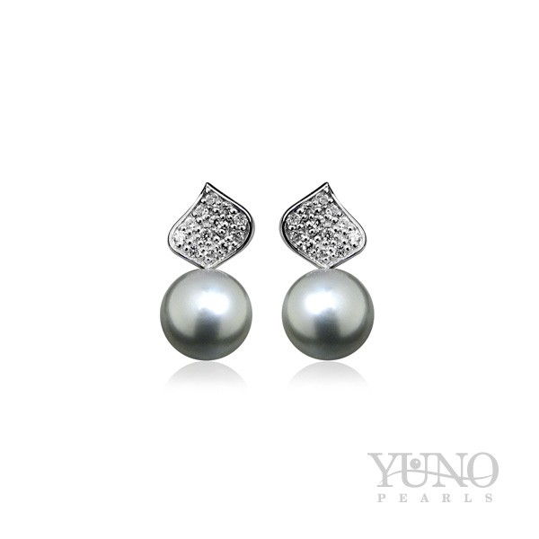 Обеци сребро,8-8.5мм сиви перли,листенца с цирконии и щифт