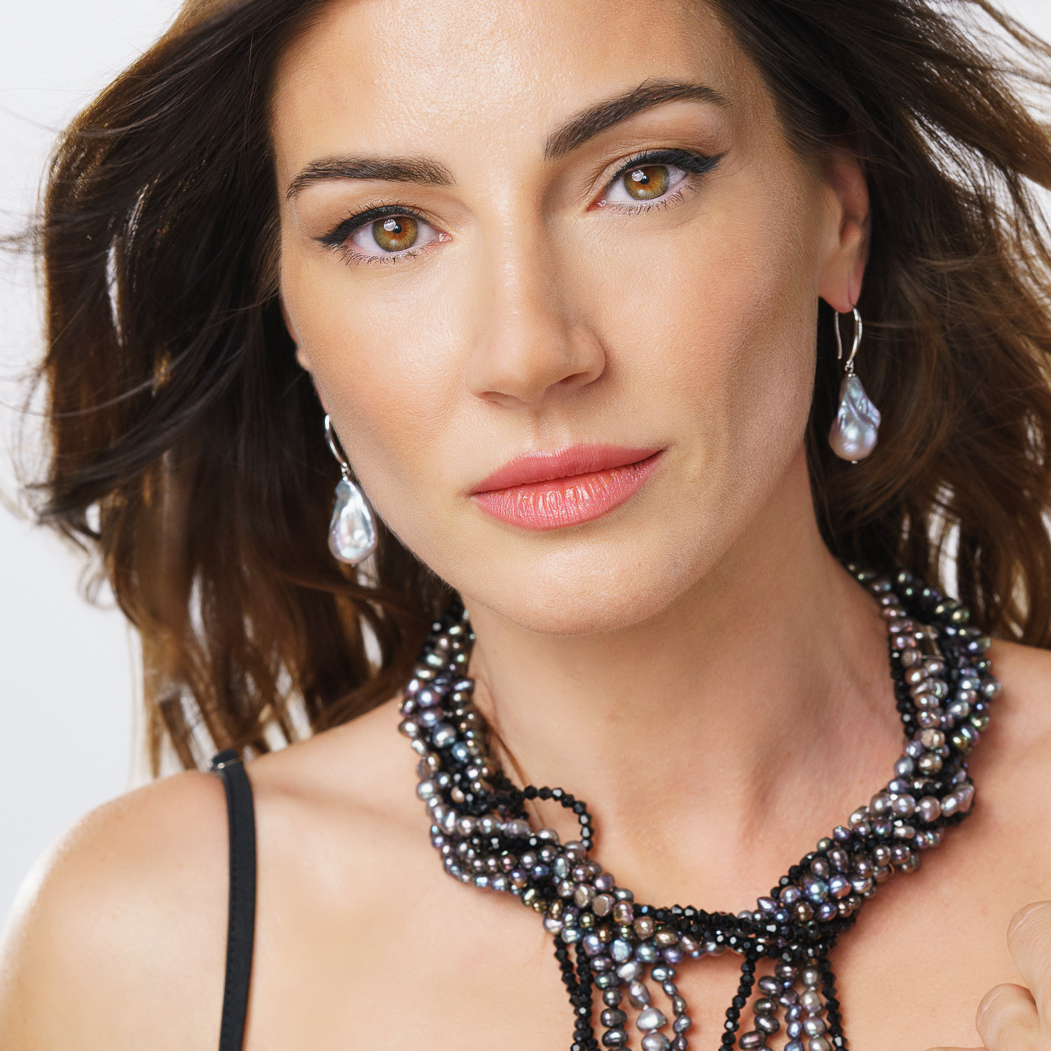 Обеци сребро с позлата,13-16мм бели барокови перли