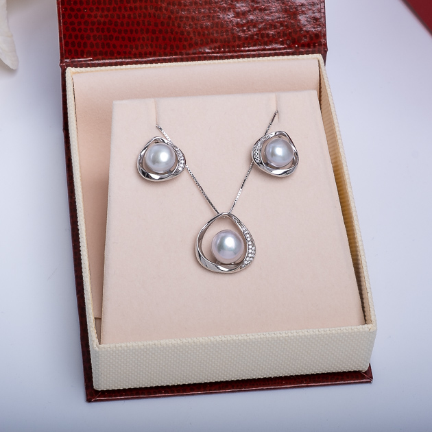 Сребърен комплект висулка и обеци със сиви перли 7-8мм, 8-9мм